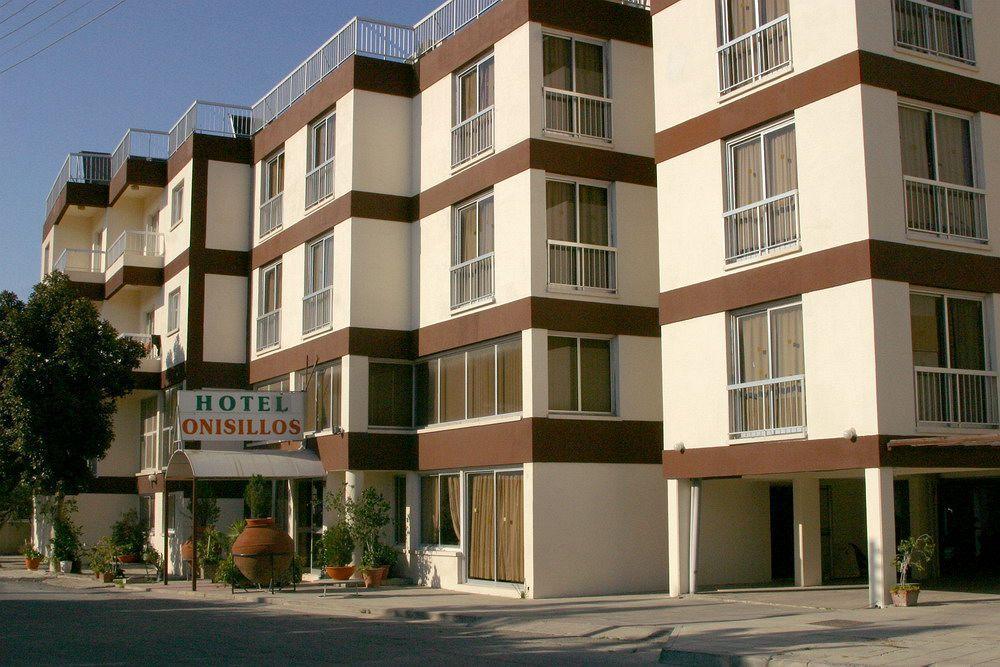 Onisillos Hotel Lárnaca Exterior foto